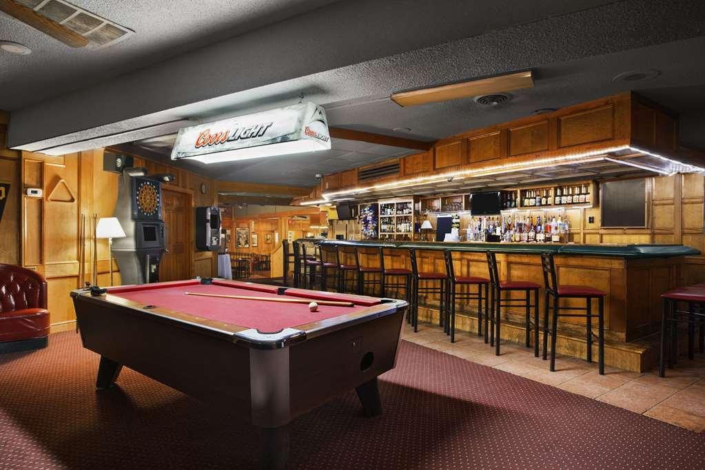 Ramadaby Wyndham Pittsburgh-New Stanton Hotel Restoran foto
